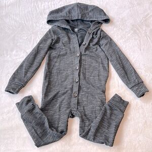 EUC Littlest Prince Couture Button Down Hooded Romper Size 4T Heather Black